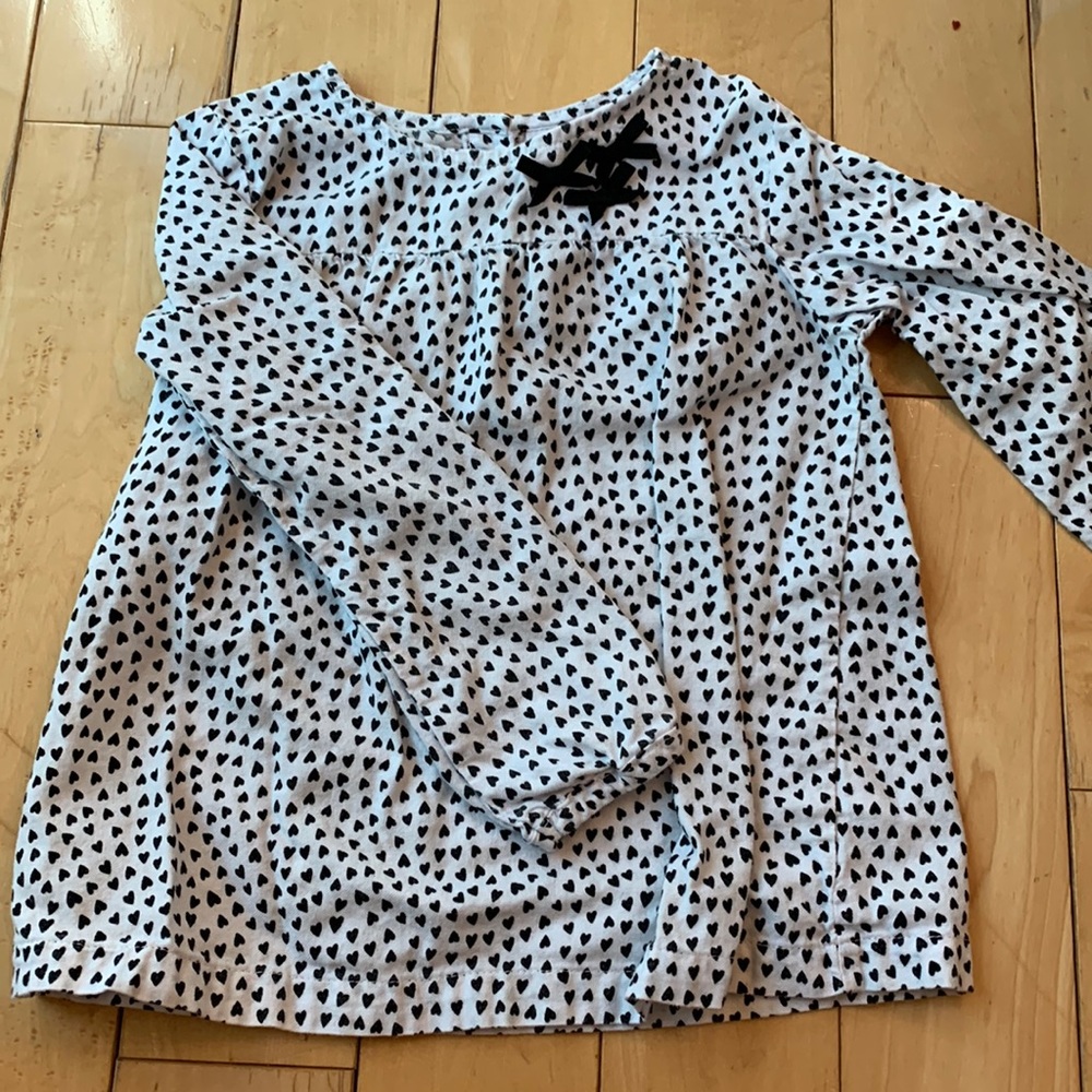 Carter’s 3T black and white heart blouse!